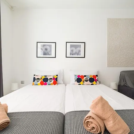 By Playa De Canteras Holiday home