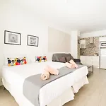By Playa De Canteras Holiday home